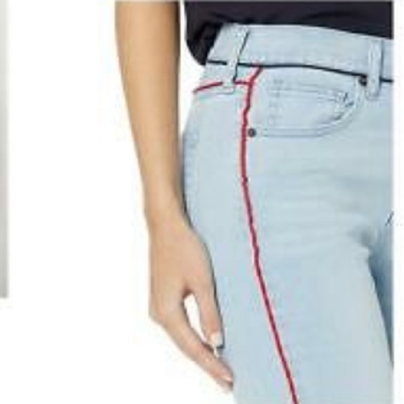 BCBGeneration Women Piped Skinny Stretch Jean Light Wash Size 26 - Picture 1 of 9